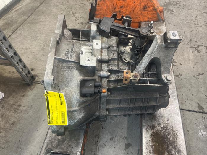 Gebruikte Versnellingsbak Ford Transit Connect (PJ2) 1.5 TDCi Prijs op aanvraag aangeboden door Autodemontage van de Laar