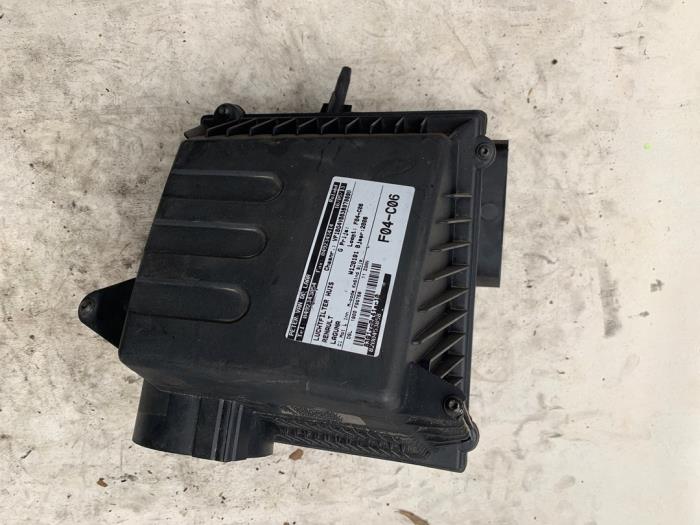 Gebruikte Luchtfilterhuis Renault Laguna II (BG) 1.9 dCi 110 Prijs € 70,00 Margeregeling aangeboden door Autodemontage van de Laar