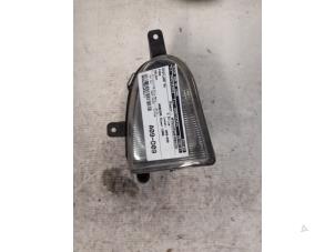 Gebruikte Mistlamp rechts-voor Ford Galaxy (WGR) 2.3i 16V SEFI Prijs € 20,00 Margeregeling aangeboden door Autodemontage van de Laar