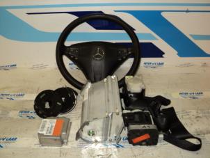 Gebruikte Airbag Set + Module Mercedes C Sportcoupé (C203) 2.2 C-220 CDI 16V Prijs op aanvraag aangeboden door Autodemontage van de Laar