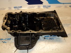 Gebruikte Carterpan Opel Omega B Caravan (21/22/23) 2.2 DTI 16V Prijs € 70,00 Margeregeling aangeboden door Autodemontage van de Laar