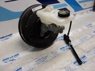 Gebruikte Rembol Renault Trafic New (JL) 2.0 dCi 16V 90 Prijs € 140,00 Margeregeling aangeboden door Autodemontage van de Laar