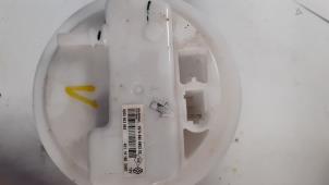 Gebruikte Benzinepomp Dacia Sandero I (BS) 1.6 Prijs € 90,00 Margeregeling aangeboden door Autodemontage van de Laar