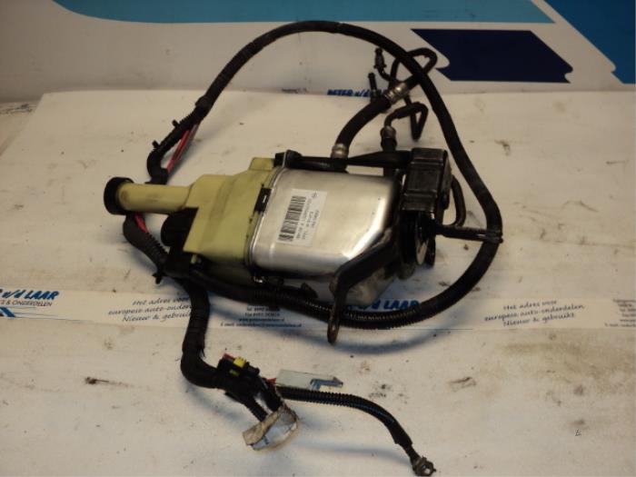 Gebruikte Pomp Servo Opel Astra G (F08/48) 1.7 DTL Prijs € 180,00 Margeregeling aangeboden door Autodemontage van de Laar