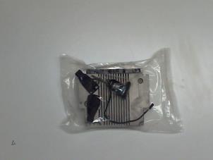 Gebruikte Computer Motormanagement Mercedes C (W202) 1.8 C-180 16V Prijs € 150,00 Margeregeling aangeboden door Autodemontage van de Laar