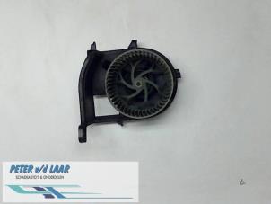 Gebruikte Chaufage Ventilatiemotor Renault Clio II (BB/CB) 1.6 RN, RT Prijs € 25,00 Margeregeling aangeboden door Autodemontage van de Laar