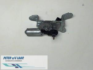 Gebruikte Ruitenwissermotor achter Renault Megane Break/Grandtour (KA) 1.4 16V Prijs € 30,00 Margeregeling aangeboden door Autodemontage van de Laar