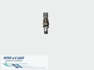 Gebruikte Oliedruk Schakelaar Volkswagen Golf IV (1J1) 1.6 Prijs € 10,00 Margeregeling aangeboden door Autodemontage van de Laar