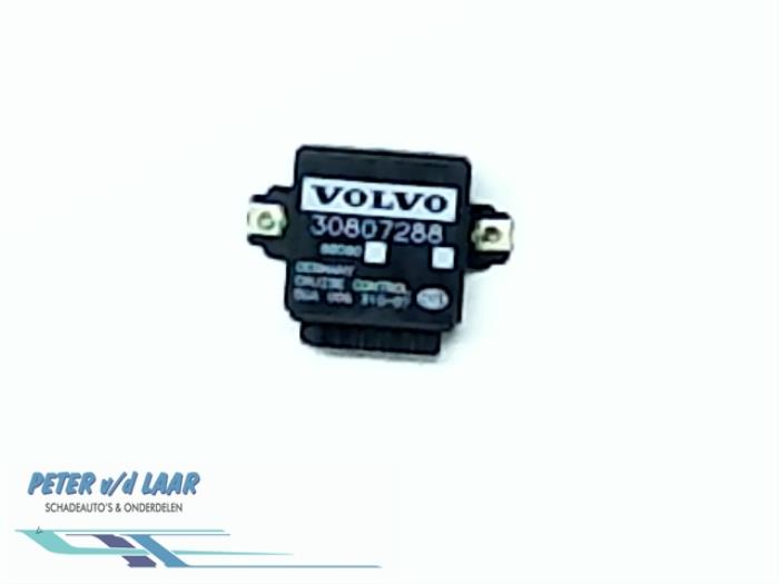 Gebruikte Computer Cruise Control Volvo V40 (VW) 1.8 16V Prijs € 40,00 Margeregeling aangeboden door Autodemontage van de Laar