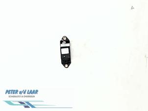 Gebruikte Airbag Sensor Fiat Punto II (188) 1.2 60 S Prijs € 20,00 Margeregeling aangeboden door Autodemontage van de Laar