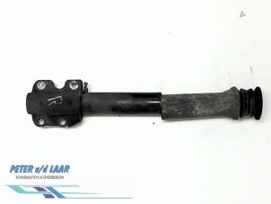 Gebruikte Schokdemper rechts-voor Volkswagen LT II 28/31/35 2.5 TDi Prijs € 40,00 Margeregeling aangeboden door Autodemontage van de Laar