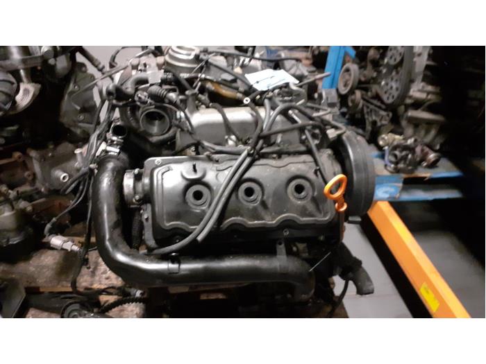 Motor van een Audi A6 Avant (C5) 2.5 TDI V6 24V 1999