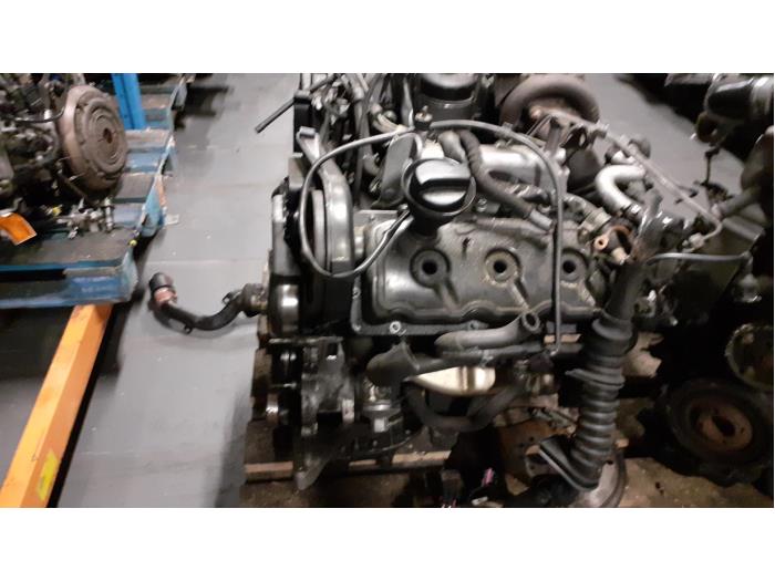 Motor van een Audi A6 Avant (C5) 2.5 TDI V6 24V 1999