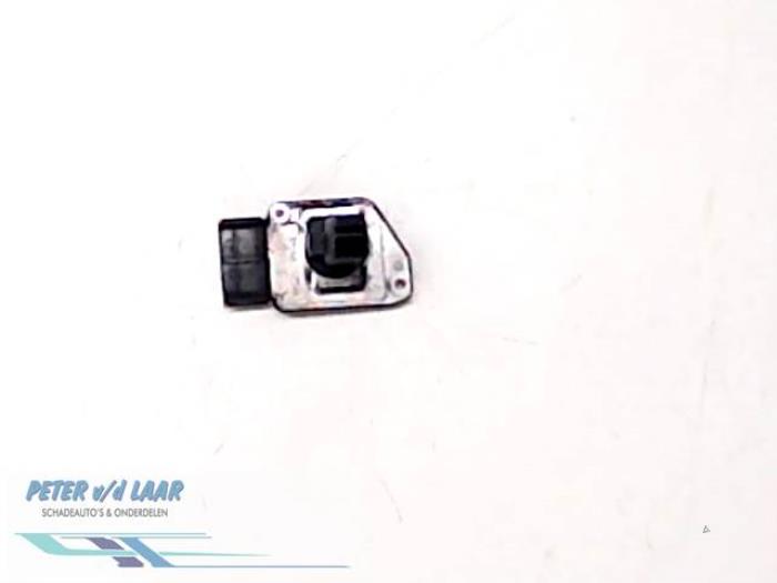 Gebruikte Luchtmassameter Ford Mondeo III Wagon 2.0 TDdi 90 16V Prijs € 70,00 Margeregeling aangeboden door Autodemontage van de Laar