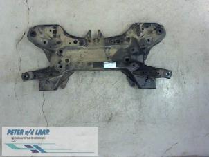 Gebruikte Subframe Nissan NV 400 2.3 dCi 125 16V Prijs € 400,00 Margeregeling aangeboden door Autodemontage van de Laar