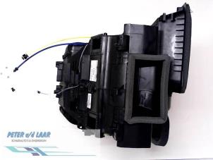 Gebruikte Chaufagebak Dacia Sandero II 0.9 TCE 12V Prijs € 150,00 Margeregeling aangeboden door Autodemontage van de Laar