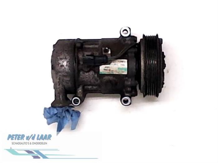 Gebruikte Aircopomp Ford Fiesta 5 (JD/JH) 1.4 TDCi Prijs € 70,00 Margeregeling aangeboden door Autodemontage van de Laar
