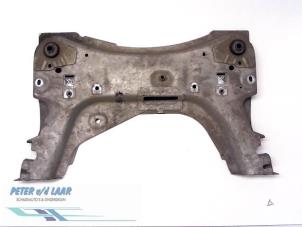 Gebruikte Subframe Renault Modus/Grand Modus (JP) 1.5 dCi 85 Prijs € 150,00 Margeregeling aangeboden door Autodemontage van de Laar