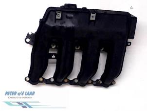 Gebruikte Inlaatspruitstuk BMW 3-Serie Prijs € 90,00 Margeregeling aangeboden door Autodemontage van de Laar