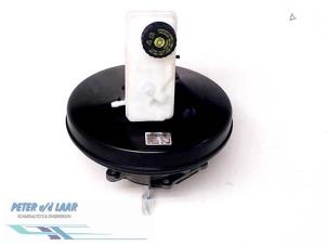 Gebruikte Rembooster Renault Kangoo/Grand Kangoo (KW) 1.5 dCi 85 Prijs € 120,00 Margeregeling aangeboden door Autodemontage van de Laar