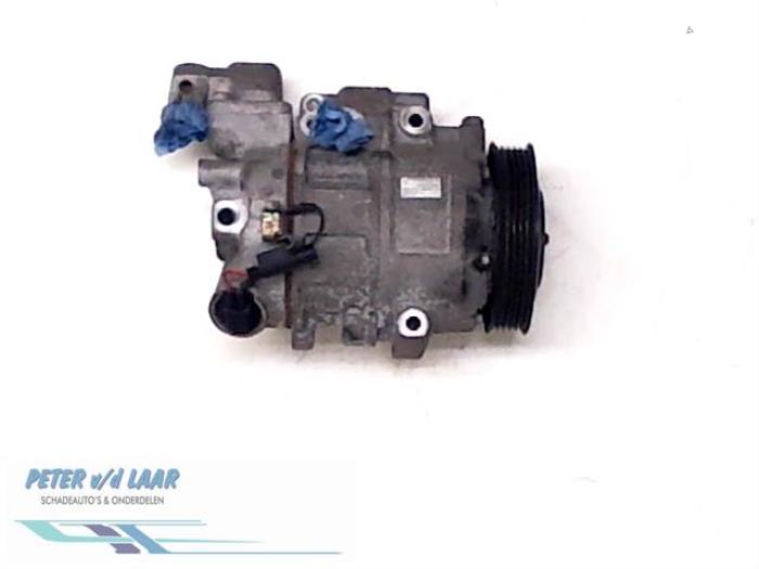 Gebruikte Pomp Airco Mercedes Vaneo (W414) 1.6 Prijs € 75,00 Margeregeling aangeboden door Autodemontage van de Laar