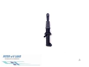 Gebruikte Koppeling Hoofd Cilinder Renault Scénic II (JM) 1.6 16V Prijs € 40,00 Margeregeling aangeboden door Autodemontage van de Laar