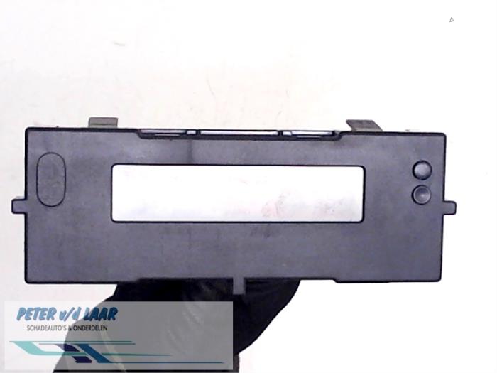 Gebruikte Display Interieur Renault Kangoo Express (FW) 1.6 16V Prijs € 40,00 Margeregeling aangeboden door Autodemontage van de Laar