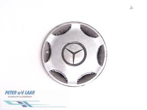 Gebruikte Wieldop Mercedes C Combi (S202) 1.8 C180T 16V Prijs € 10,00 Margeregeling aangeboden door Autodemontage van de Laar