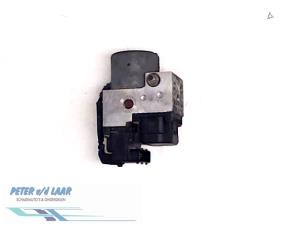 Gebruikte ABS Pomp Renault Megane (EA) 1.6 16V Sport Prijs € 120,00 Margeregeling aangeboden door Autodemontage van de Laar