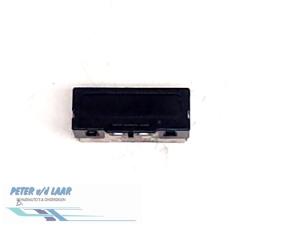 Gebruikte Display Interieur Renault Megane (EA) 1.6 16V Sport Prijs € 50,00 Margeregeling aangeboden door Autodemontage van de Laar