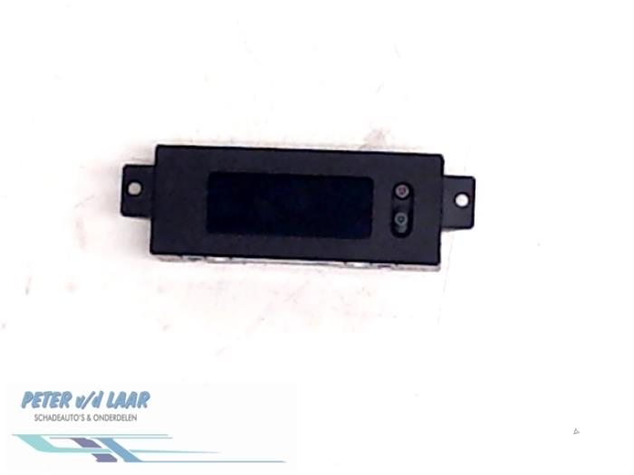 Gebruikte Display Interieur Opel Astra G (F07) 1.8 16V Prijs € 15,00 Margeregeling aangeboden door Autodemontage van de Laar