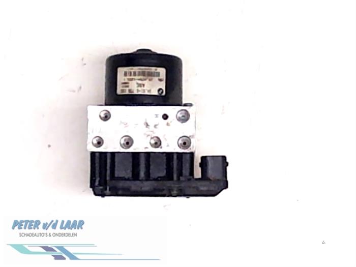 Gebruikte ABS Pomp BMW 3 serie Touring (E46/3) 318i Prijs € 120,00 Margeregeling aangeboden door Autodemontage van de Laar