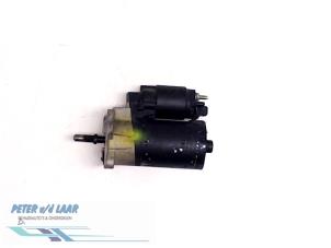 Gebruikte Startmotor Volkswagen Polo III (6N2) 1.0 Prijs € 40,00 Margeregeling aangeboden door Autodemontage van de Laar