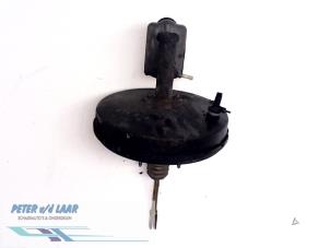 Gebruikte Rembol Mercedes Vito (638.1/2) 2.2 CDI 110 16V Prijs € 90,00 Margeregeling aangeboden door Autodemontage van de Laar