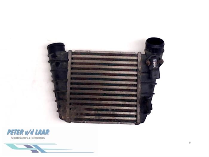 Gebruikte Intercooler Volkswagen Polo IV (9N1/2/3) 1.4 TDI 75 Prijs € 90,00 Margeregeling aangeboden door Autodemontage van de Laar