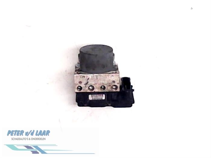 Gebruikte ABS Pomp Renault Clio II (BB/CB) 1.2 Prijs € 140,00 Margeregeling aangeboden door Autodemontage van de Laar