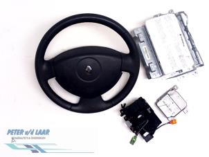 Gebruikte Module + Airbag Set Renault Clio II (BB/CB) 1.2 Prijs op aanvraag aangeboden door Autodemontage van de Laar