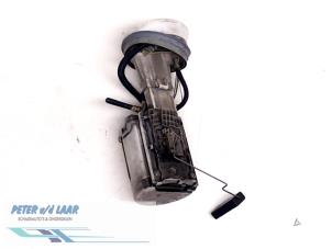 Gebruikte Tank element Pomp Audi A4 Avant (B7) 2.0 TDI 16V Prijs € 100,00 Margeregeling aangeboden door Autodemontage van de Laar