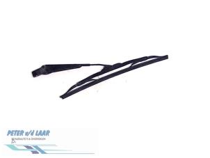 Gebruikte Ruitenwisserarm achter Smart City-Coupé 0.6 Turbo i.c. Smart&Pulse Prijs € 20,00 Margeregeling aangeboden door Autodemontage van de Laar