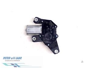 Gebruikte Ruitenwissermotor achter Dacia Duster (HS) 1.5 dCi 4x4 Prijs € 50,00 Margeregeling aangeboden door Autodemontage van de Laar