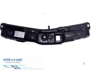 Gebruikte Frontpaneel Opel Meriva 1.6 16V Prijs € 30,00 Margeregeling aangeboden door Autodemontage van de Laar