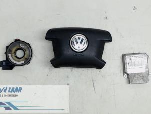 Gebruikte Airbag Set + Module Volkswagen Caddy III (2KA,2KH,2CA,2CH) 2.0 SDI Prijs € 400,00 Margeregeling aangeboden door Autodemontage van de Laar