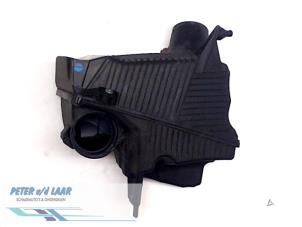 Gebruikte Luchtfilterhuis Renault Scénic II (JM) 1.5 dCi 105 Prijs € 50,00 Margeregeling aangeboden door Autodemontage van de Laar