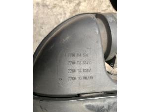 Gebruikte Luchtfilterhuis Renault Megane Break/Grandtour (KA) 1.9 dTi Prijs € 35,00 Margeregeling aangeboden door Autodemontage van de Laar