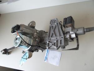 Gebruikte Stuurkolom Huis Renault Captur (2R) 1.5 Energy dCi 90 FAP Prijs € 250,00 Margeregeling aangeboden door Autodemontage van de Laar