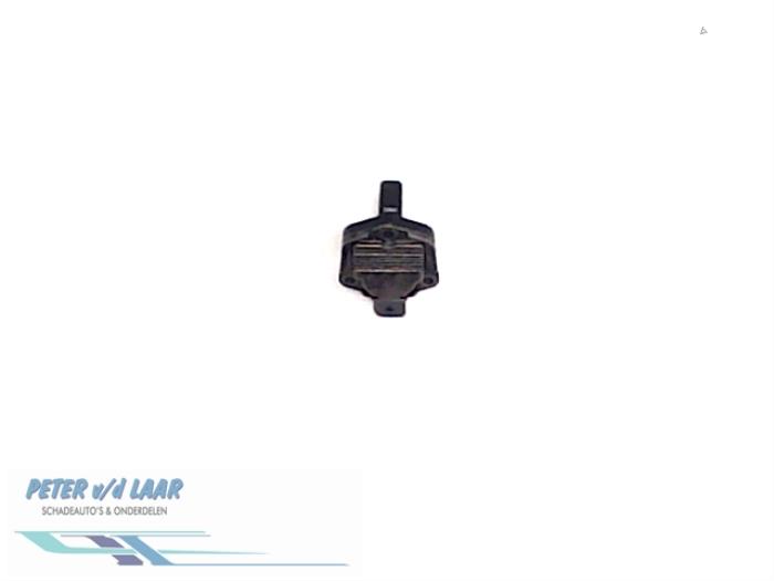 Gebruikte Oliepeil sensor Volkswagen Transporter T5 1.9 TDi Prijs € 30,00 Margeregeling aangeboden door Autodemontage van de Laar