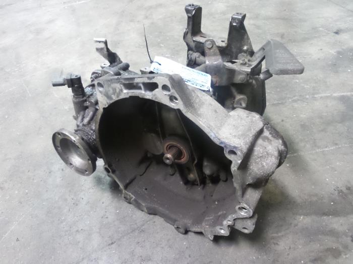 Gebruikte Versnellingsbak Volkswagen Polo IV (9N1/2/3) 1.4 TDI 75 Prijs € 350,00 Margeregeling aangeboden door Autodemontage van de Laar