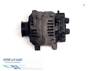 Gebruikte Alternator Alfa Romeo 156 Sportwagon (932) 2.0 Twin Spark 16V Prijs € 50,00 Margeregeling aangeboden door Autodemontage van de Laar