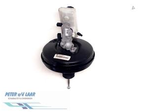 Gebruikte Rembooster Volkswagen Up! (121) 1.0 12V 60 Prijs € 100,00 Margeregeling aangeboden door Autodemontage van de Laar