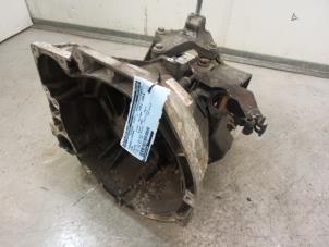 Gebruikte Versnellingsbak Ford Fusion 1.6 TDCi Prijs € 450,00 Margeregeling aangeboden door Autodemontage van de Laar